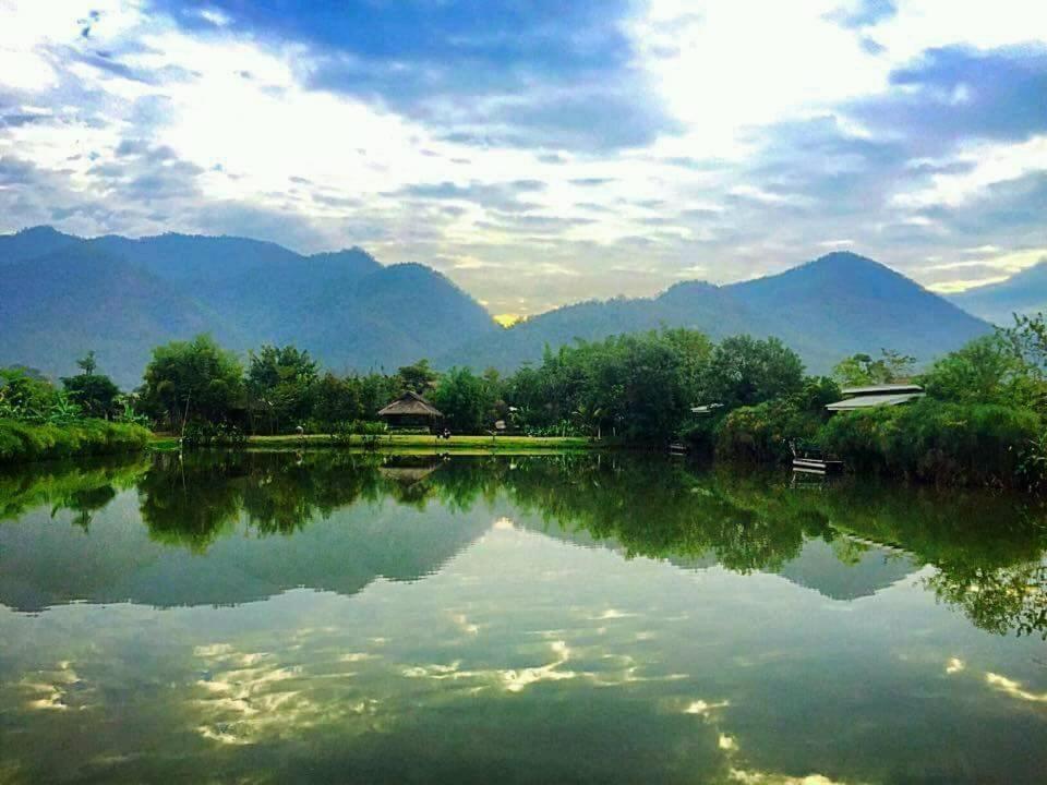 Menginap di pertanian Bueng Farm บึงปายฟาร์ม